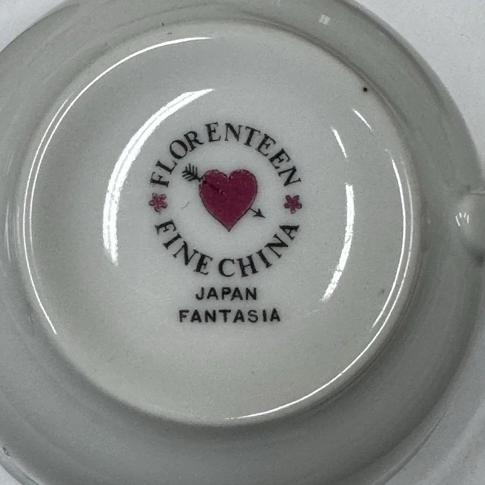 Florenteen Fine China Fantasia Japan 53 Piece Set- Service for 8 Floral Silver
